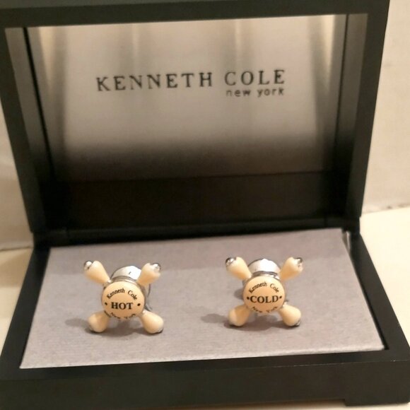 FUNKY VINTAGE KENNETH COLE CUFFLINKS, WHITE/SILVER - Picture 1 of 11